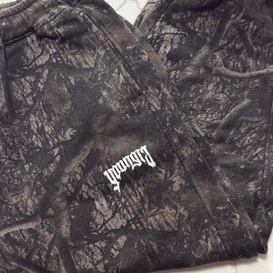Young LA sold out Camouflage Joggers